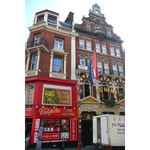 Picture United Kingdom London Shaftesbury Avenue 2007-09 48 - Center Shaftesbury Avenue