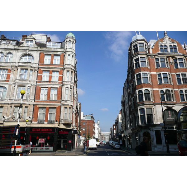 Picture United Kingdom London Shaftesbury Avenue 2007-09 40 - Recreation Shaftesbury Avenue