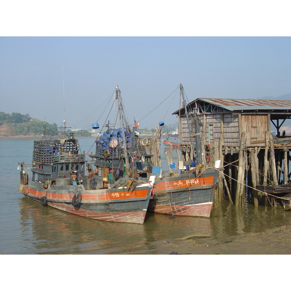 Picture Myanmar Myeik (Mergui) 2005-01 144 - Around Myeik (Mergui)