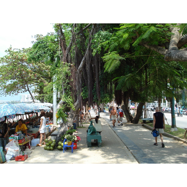 Picture Thailand Pattaya Beach 2007-02 31 - Center Pattaya Beach