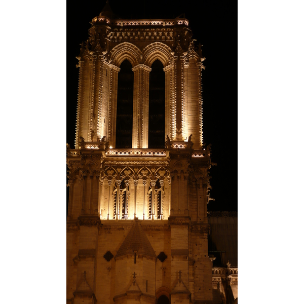 Picture France Paris Notre Dame 2007-05 65 - Recreation Notre Dame