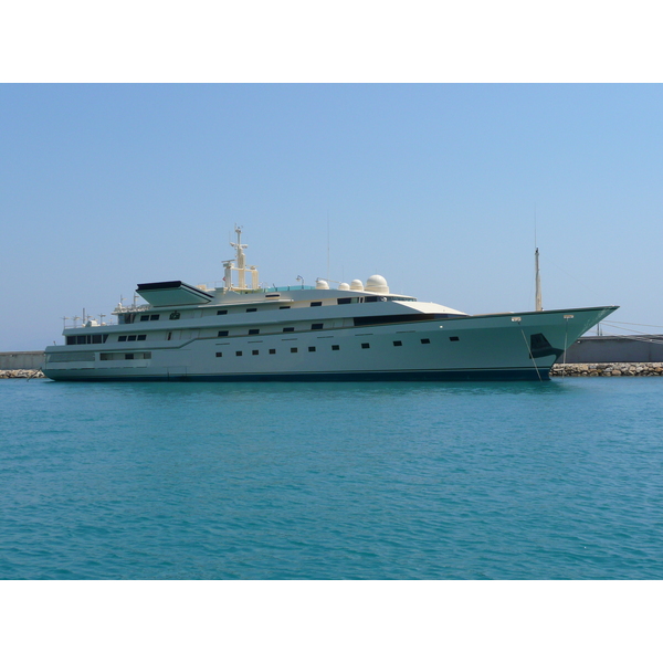 Picture France Antibes Port Vauban 2007-07 3 - Discovery Port Vauban