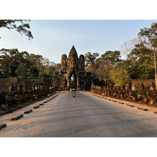 Picture Cambodia Siem Reap Angkor Thom 2023-01 33 - Recreation Angkor Thom