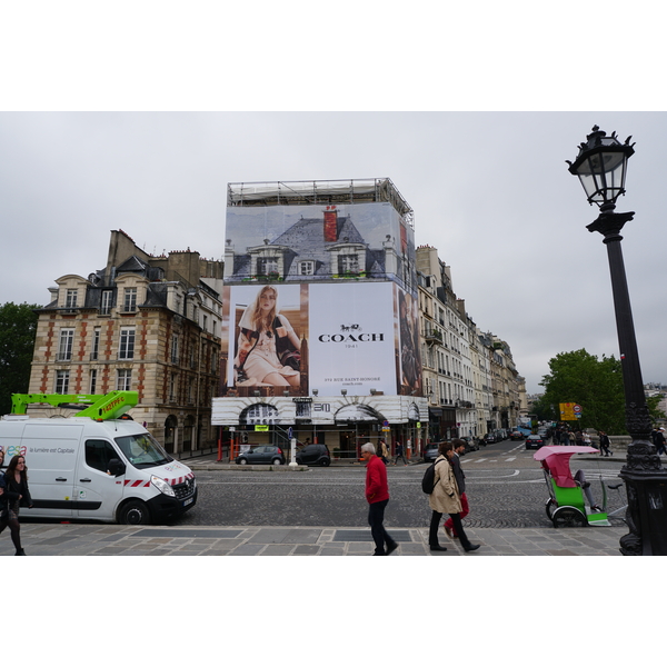 Picture France Paris Seine river 2016-06 6 - Tour Seine river