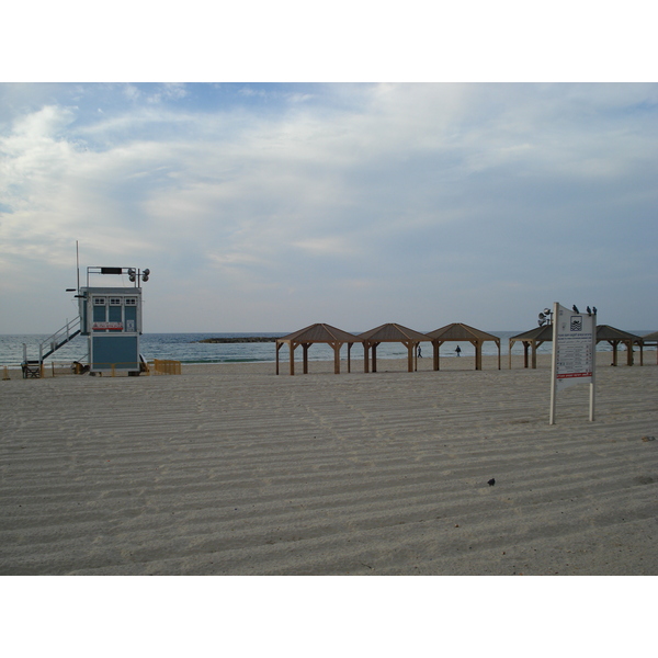 Picture Israel Tel Aviv Tel Aviv Sea Shore 2006-12 177 - Tour Tel Aviv Sea Shore