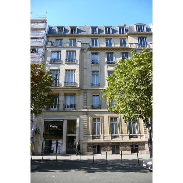 Picture France Paris Avenue Hoche 2007-09 70 - History Avenue Hoche