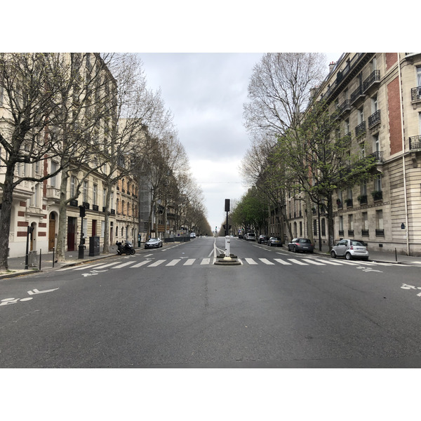 Picture France Paris lockdown 2020-03 67 - Journey Paris lockdown