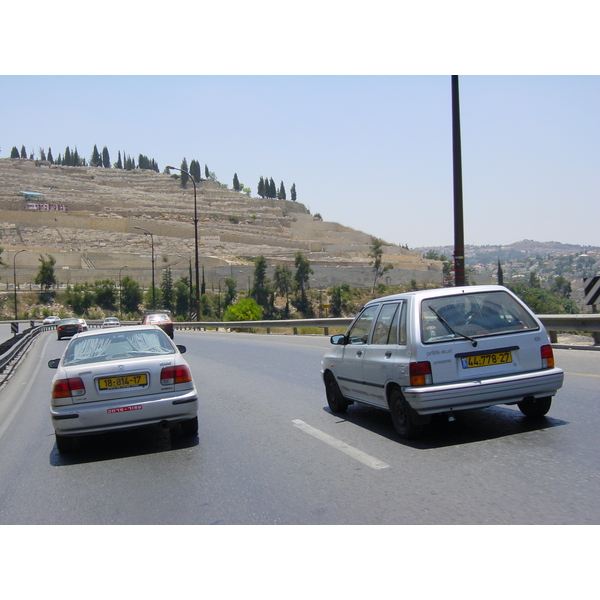 Picture Israel Road 2001-07 15 - Around Road