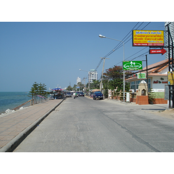 Picture Thailand Jomtien Jomtien Seashore 2008-01 191 - Discovery Jomtien Seashore