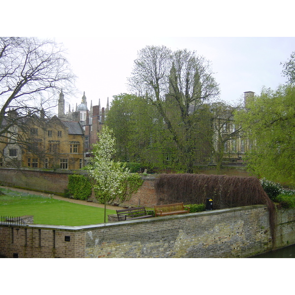 Picture United Kingdom Cambridge 2001-04 18 - Tours Cambridge