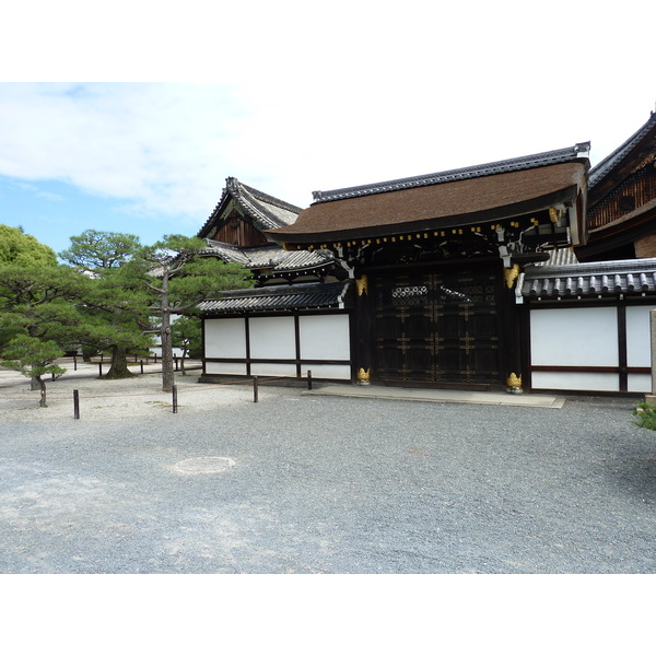 Picture Japan Kyoto Nishi Honganji Temple 2010-06 26 - Journey Nishi Honganji Temple