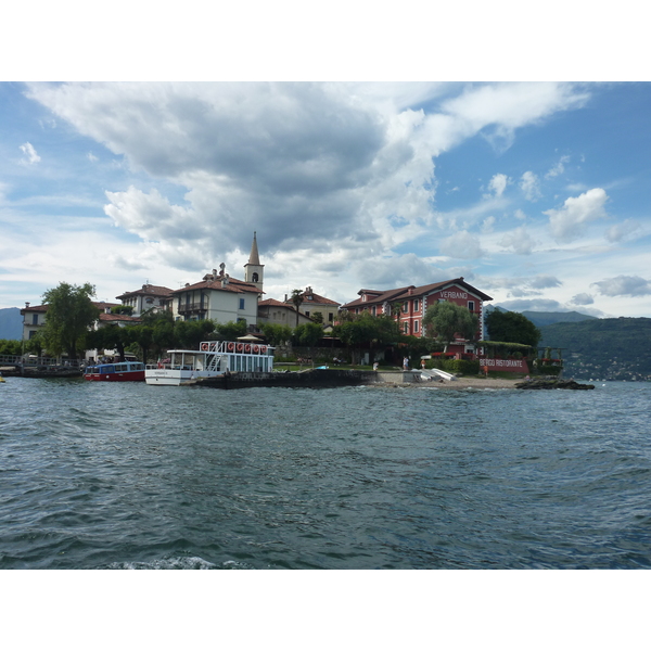 Picture Italy Isola Pescatori 2009-06 27 - History Isola Pescatori