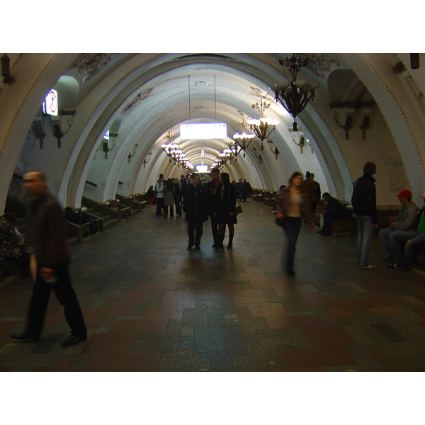 Picture Russia Moscow Subway 2005-04 1 - Center Subway