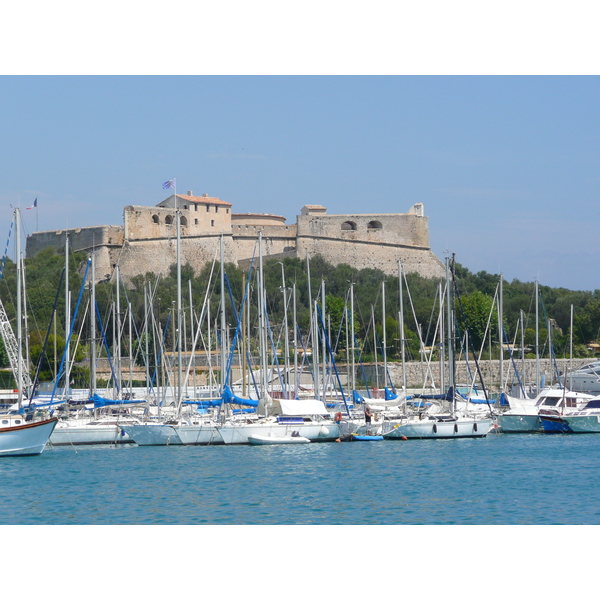 Picture France Antibes Port Vauban 2007-07 5 - Center Port Vauban