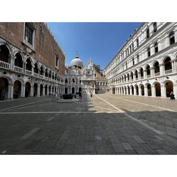 Picture Italy Venice Doge's Palace (Palazzo Ducale) 2022-05 138 - History Doge's Palace (Palazzo Ducale)