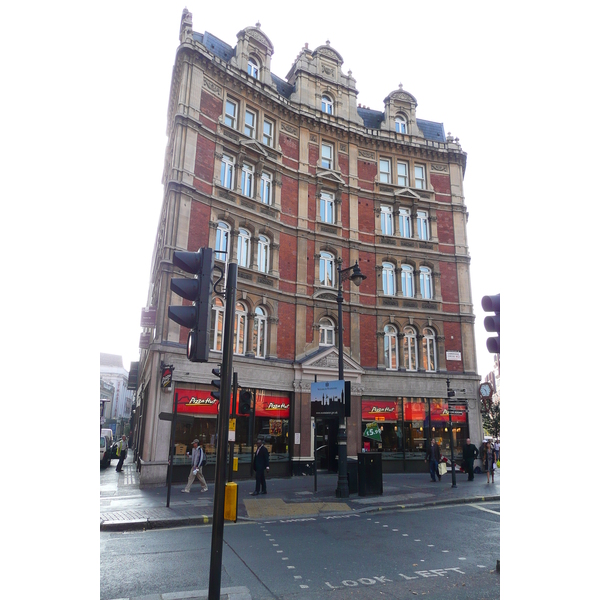 Picture United Kingdom London Shaftesbury Avenue 2007-09 86 - Recreation Shaftesbury Avenue