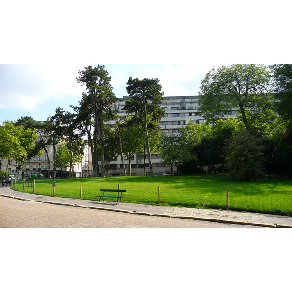 Picture France Paris Parc des Butes Chaumont 2007-08 148 - Discovery Parc des Butes Chaumont