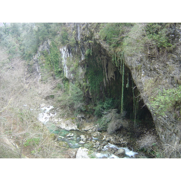 Picture France Gorges du Loup 2006-02 9 - Tours Gorges du Loup