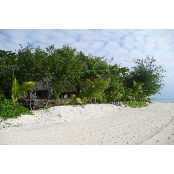 Picture Fiji Beachcomber Island 2010-05 0 - Center Beachcomber Island