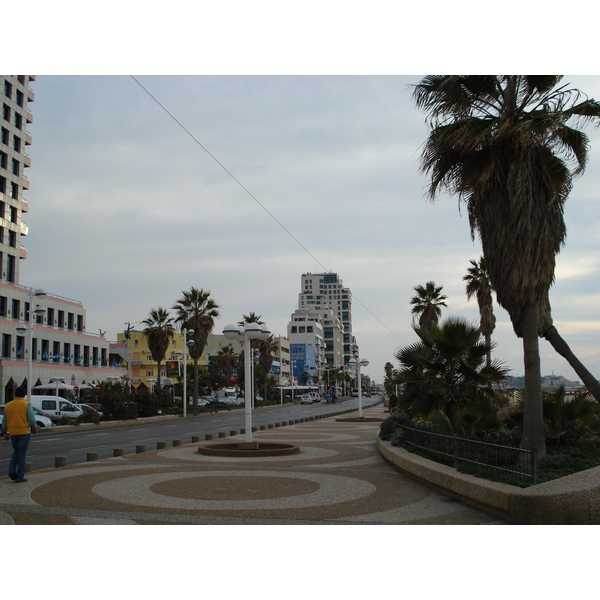 Picture Israel Tel Aviv Tel Aviv Sea Shore 2006-12 191 - Recreation Tel Aviv Sea Shore