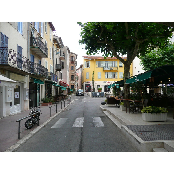 Picture France Vence Place du Grand Jardin 2007-07 23 - Around Place du Grand Jardin