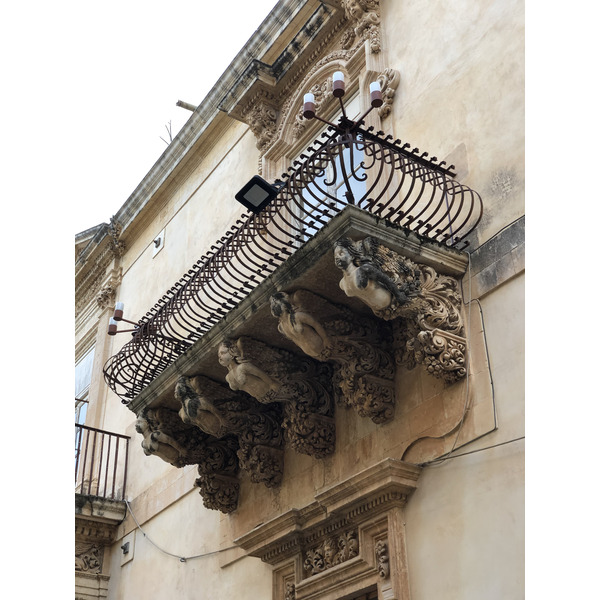 Picture Italy Sicily Noto 2020-02 89 - Tour Noto