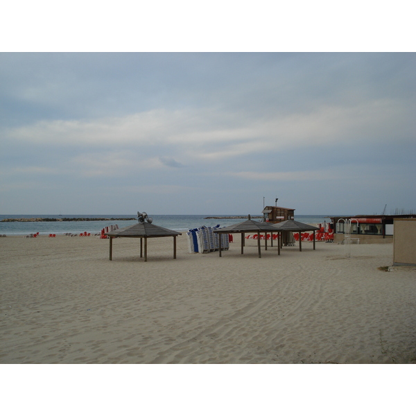 Picture Israel Tel Aviv Tel Aviv Sea Shore 2006-12 1 - History Tel Aviv Sea Shore