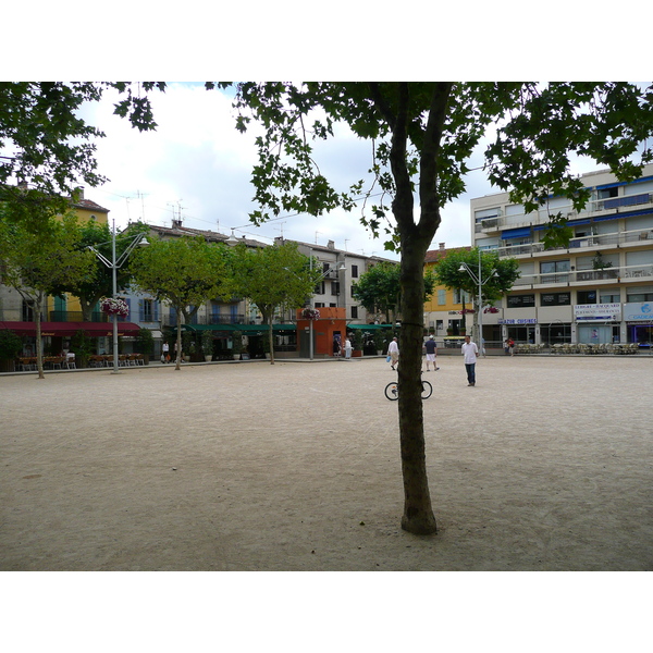 Picture France Vence Place du Grand Jardin 2007-07 1 - Center Place du Grand Jardin