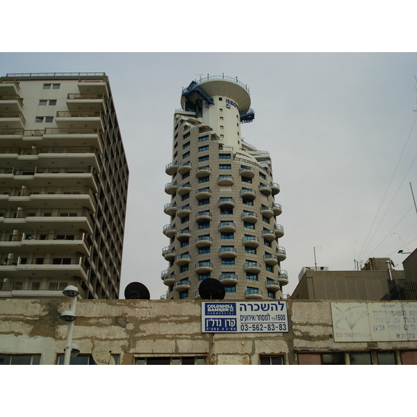 Picture Israel Tel Aviv Tel Aviv Sea Shore 2006-12 44 - Around Tel Aviv Sea Shore