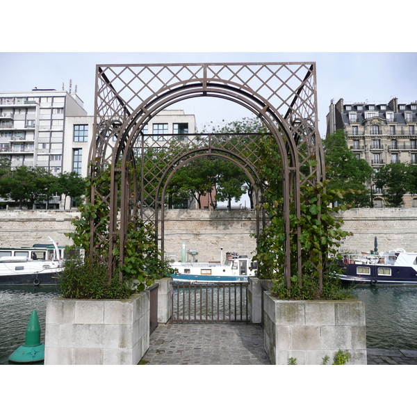 Picture France Paris Bastille Harbour 2007-06 63 - History Bastille Harbour