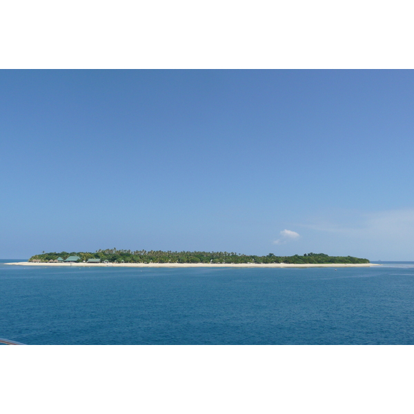 Picture Fiji Bounty Island 2010-05 6 - Center Bounty Island