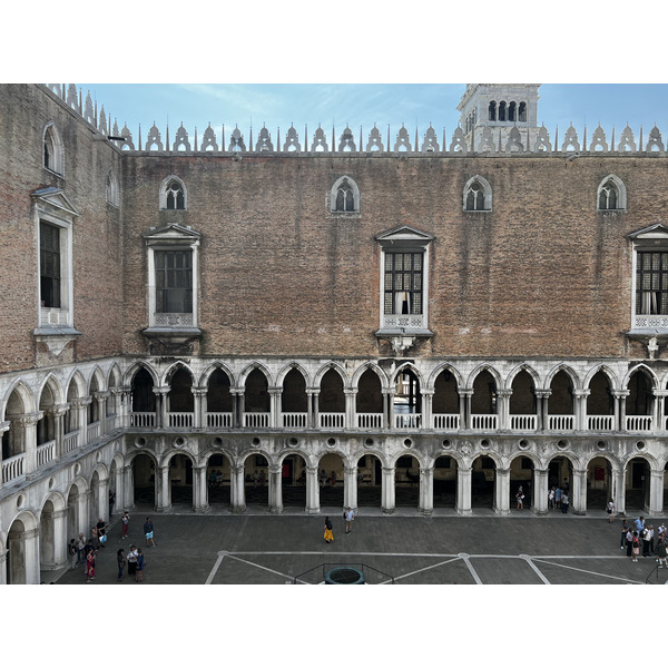 Picture Italy Venice Doge's Palace (Palazzo Ducale) 2022-05 87 - Center Doge's Palace (Palazzo Ducale)