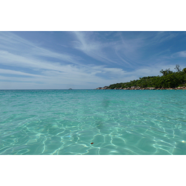 Picture Seychelles Anse Lazio 2011-10 12 - Tour Anse Lazio