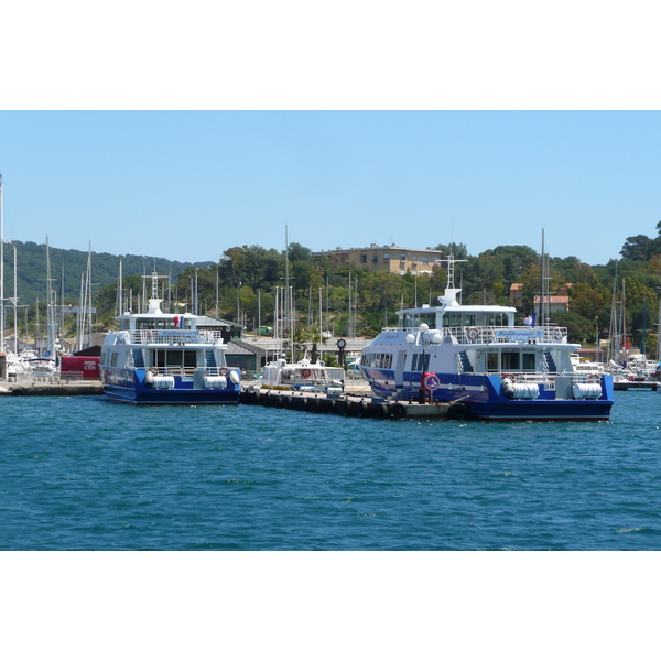 Picture France Porquerolles Island Porquerolles harbour 2008-05 59 - Discovery Porquerolles harbour