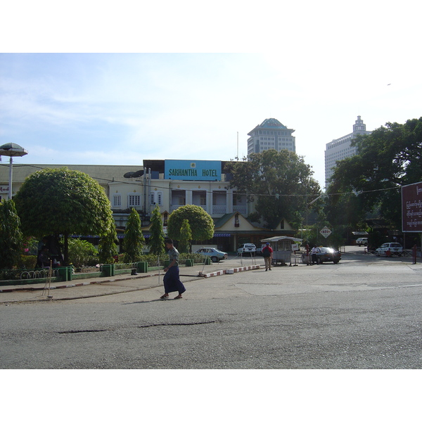 Picture Myanmar Yangon 2005-01 211 - Around Yangon