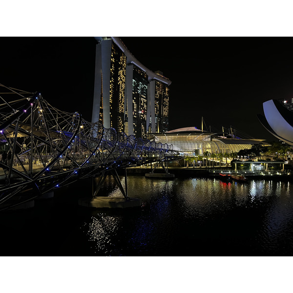 Picture Singapore Marina Bay Sands 2023-01 55 - Around Marina Bay Sands