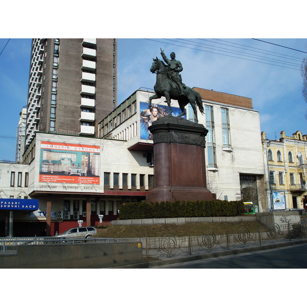 Picture Ukraine Kiev Shevchenka 2007-03 13 - Around Shevchenka