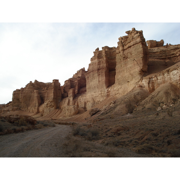 Picture Kazakhstan Charyn Canyon 2007-03 18 - Center Charyn Canyon