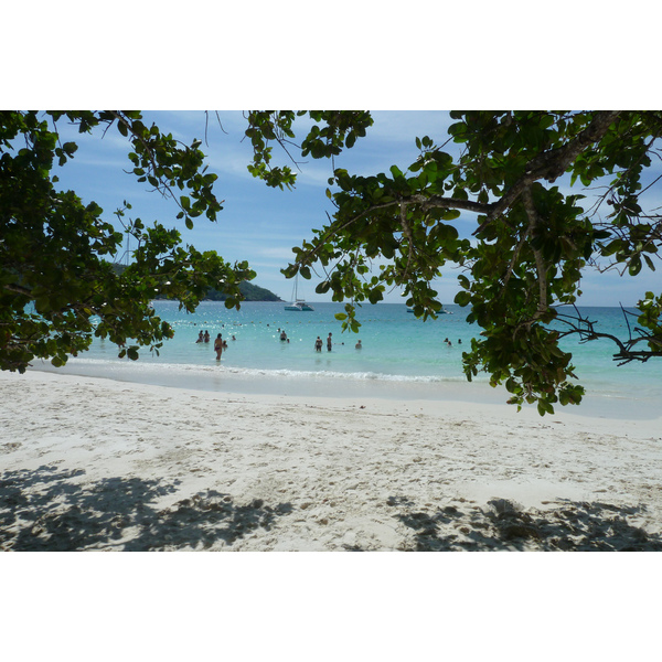 Picture Seychelles Anse Lazio 2011-10 168 - Discovery Anse Lazio