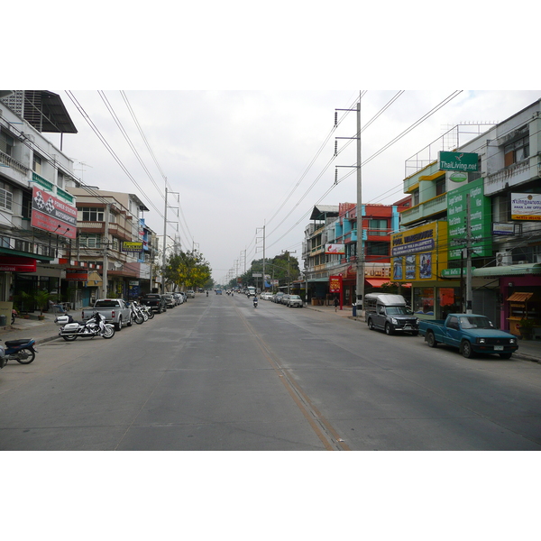 Picture Thailand Pattaya Theprasit 2008-01 46 - Discovery Theprasit