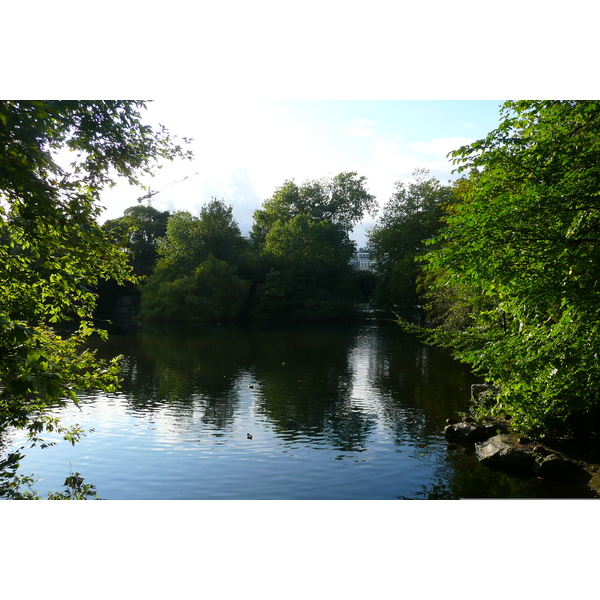 Picture Ireland Dublin St. Stephen's Green 2008-09 47 - Journey St. Stephen's Green