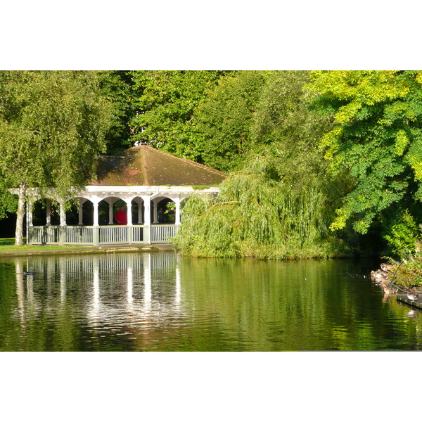 Picture Ireland Dublin St. Stephen's Green 2008-09 49 - Recreation St. Stephen's Green