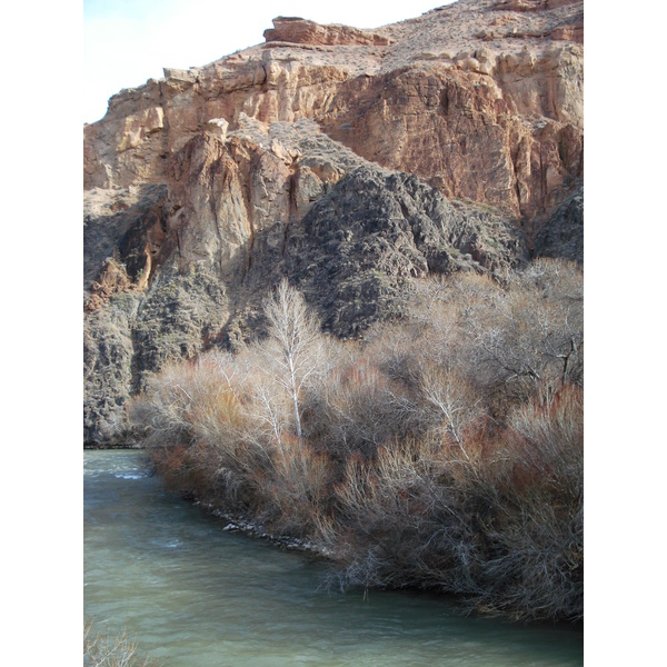 Picture Kazakhstan Charyn Canyon 2007-03 231 - Discovery Charyn Canyon