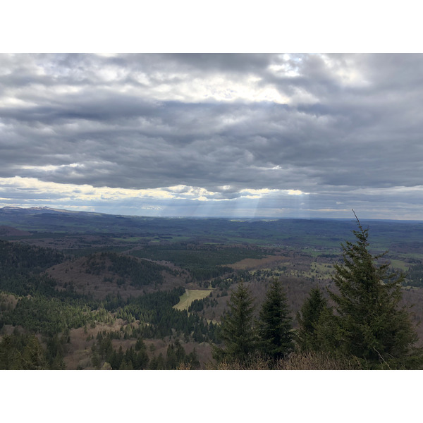 Picture France Le Puy de Dome 2018-04 26 - History Le Puy de Dome