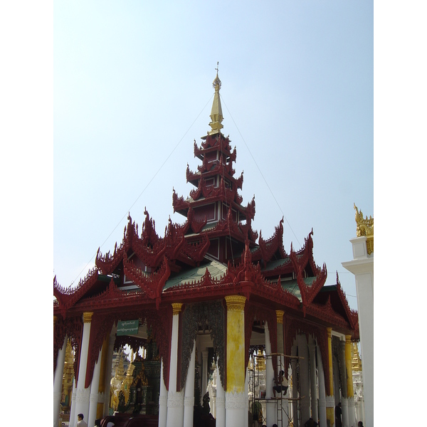 Picture Myanmar Yangon Shwedagon Pagoda 2005-01 27 - Journey Shwedagon Pagoda