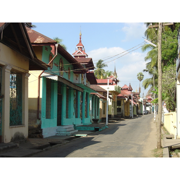 Picture Myanmar Myeik (Mergui) 2005-01 40 - Journey Myeik (Mergui)