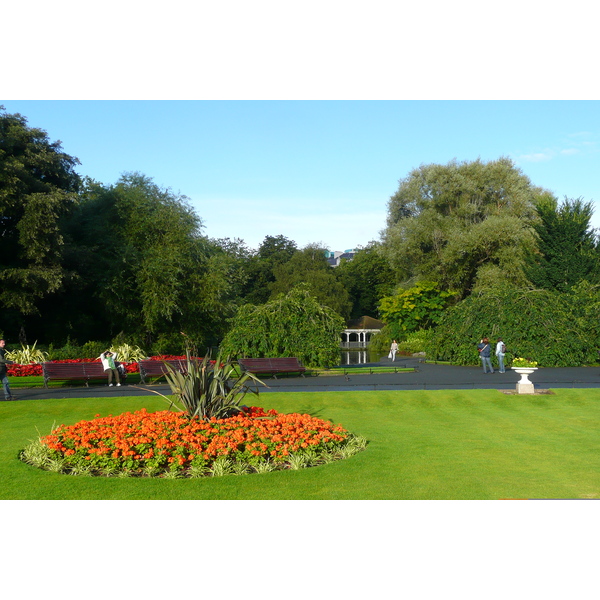 Picture Ireland Dublin St. Stephen's Green 2008-09 50 - History St. Stephen's Green