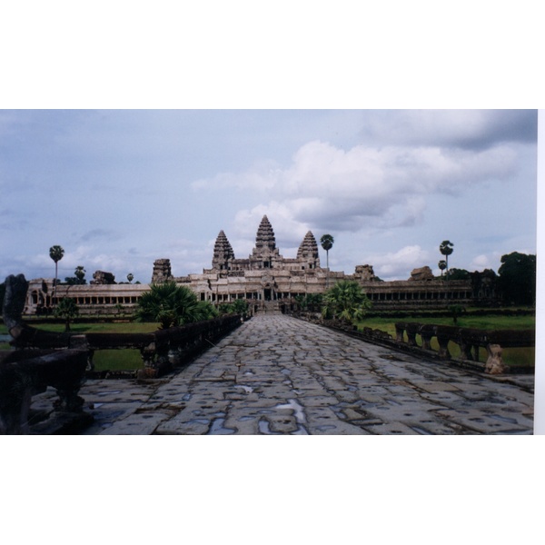 Picture Cambodia Angkor 1996-06 63 - History Angkor