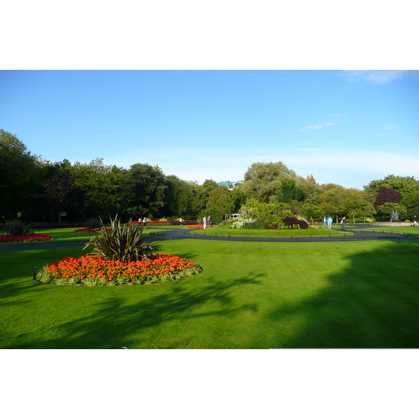 Picture Ireland Dublin St. Stephen's Green 2008-09 38 - Around St. Stephen's Green