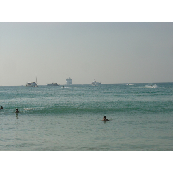 Picture Thailand Phuket Patong Beach 2005-12 54 - Recreation Beach